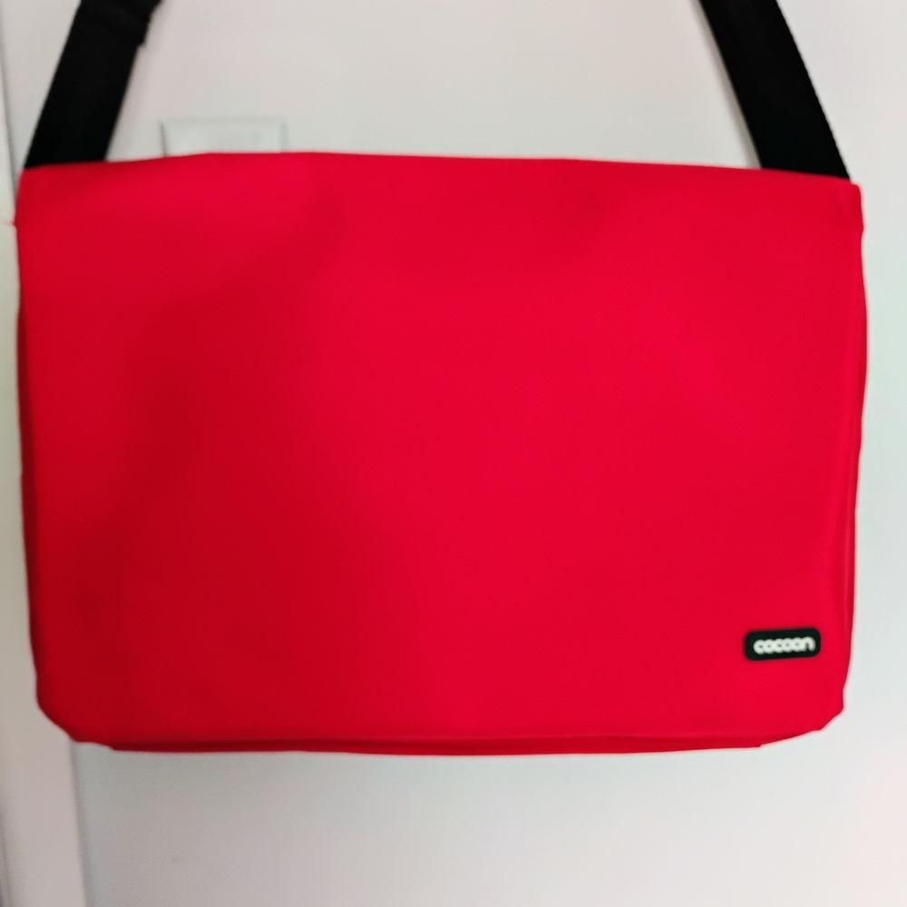 Cocoon Red Men's/Woman's  Messenger Laptop Travel Office Bag